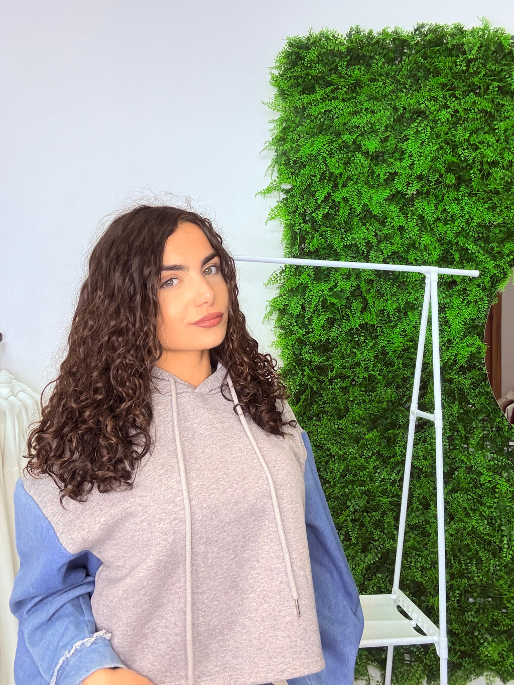 Felpa con maniche in jeans