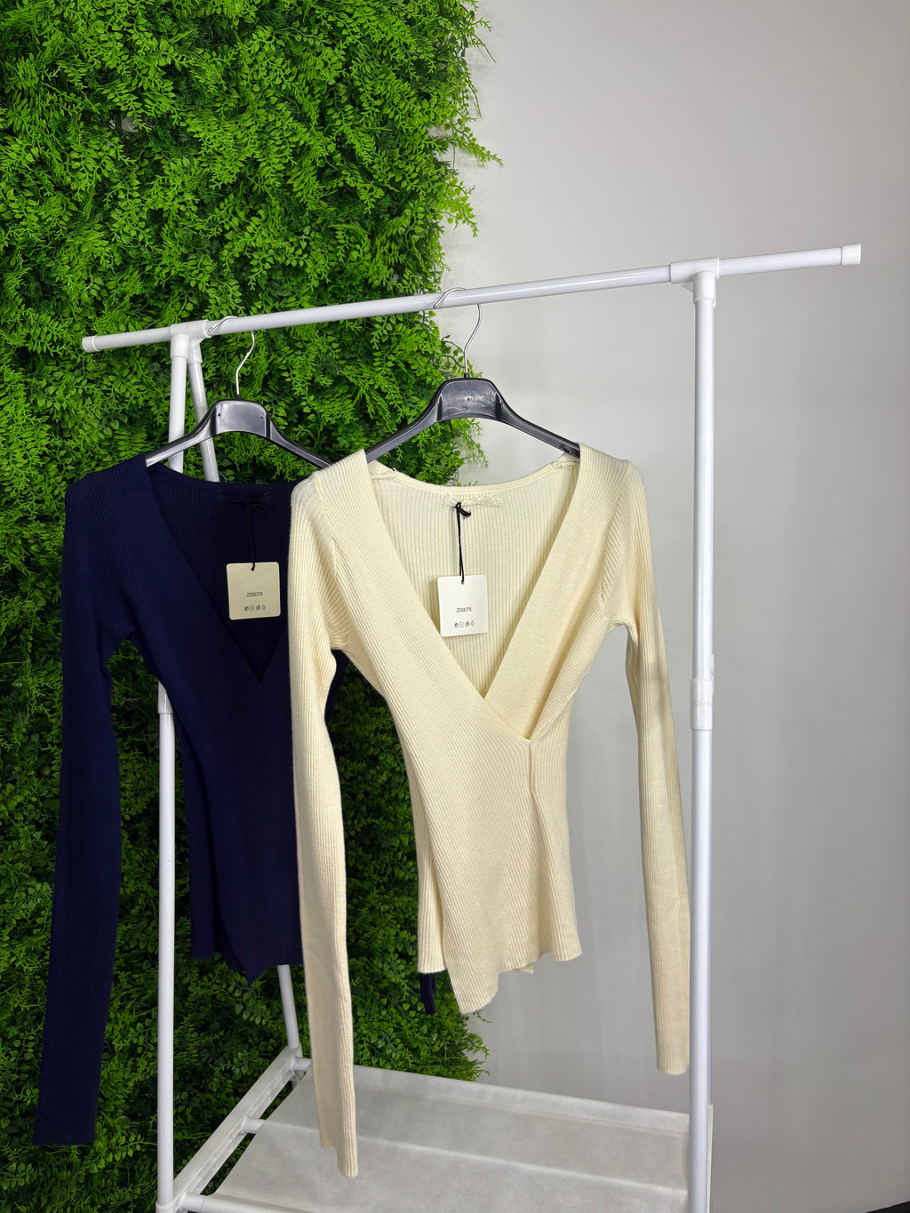 Maglia Incrociata "Knit Wrap" a Costine